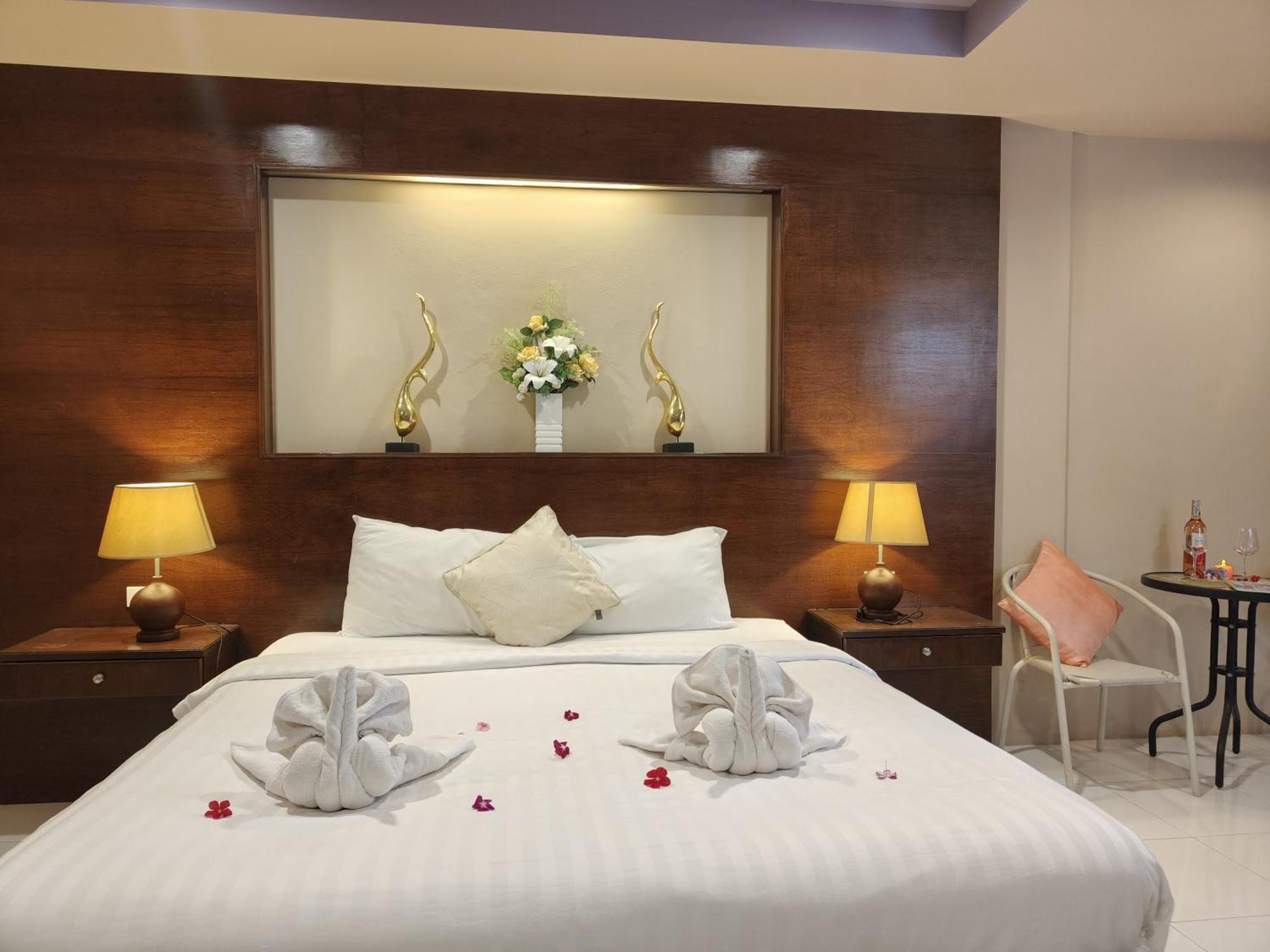 Purimas Resortel Rawai Экстерьер фото