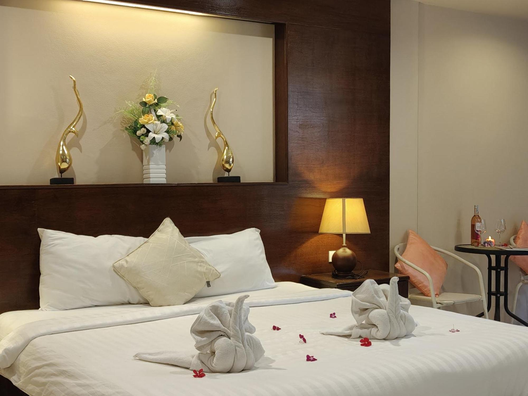 Purimas Resortel Rawai Экстерьер фото